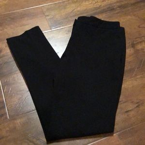 Amanda and Chelsea women’s size 6 slacks